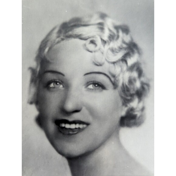 Beautiful Woman Curly Blonde Angelo Studios Vintage RPPC 1900s Starlet Postcard - Picture 2 of 6